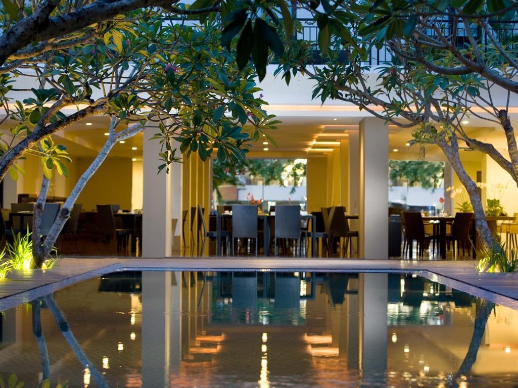 Hotel Santika Kuta Kuta Lombok Exterior foto